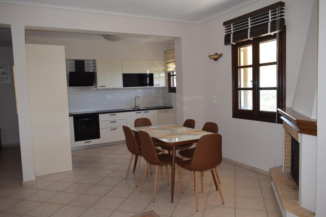 Elpida Apartments Votsi  Exterior foto